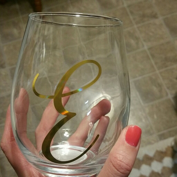 Meet your Posher, Elizabeth - Picture 1 of 1